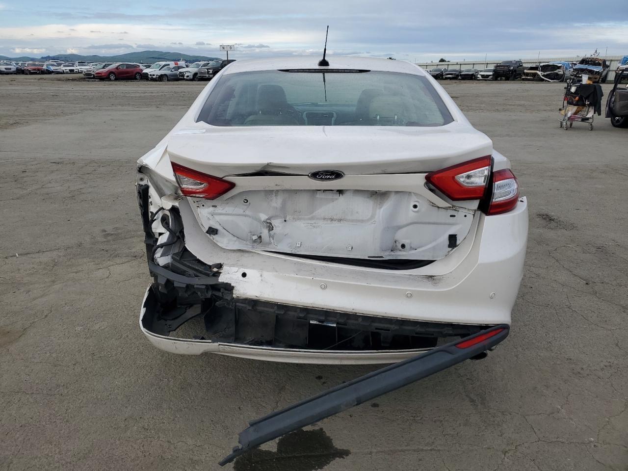 2013 FORD FUSION SE - Фото 6