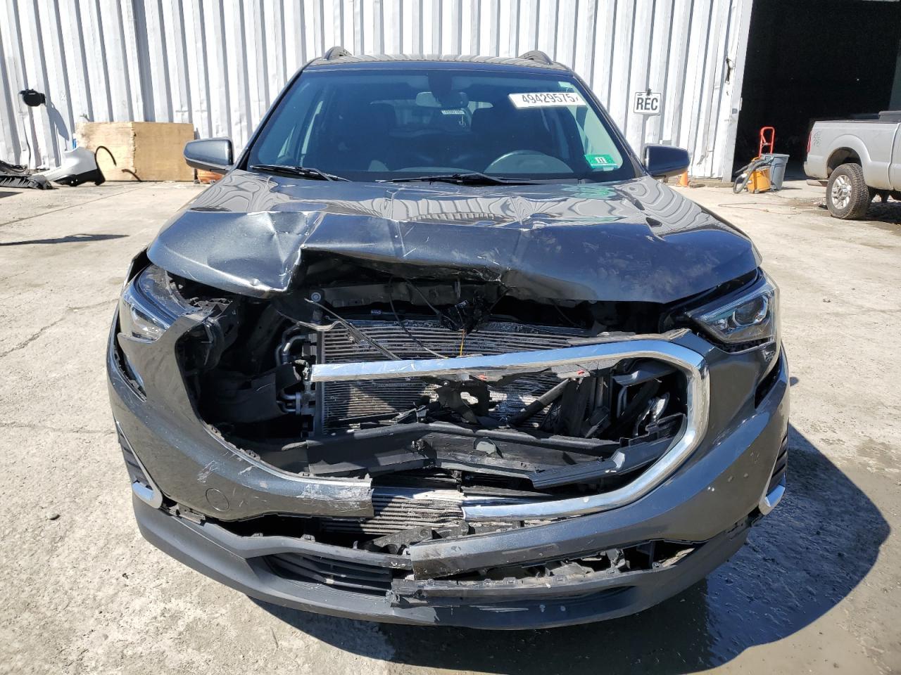 2019 GMC TERRAIN SL - Image 5