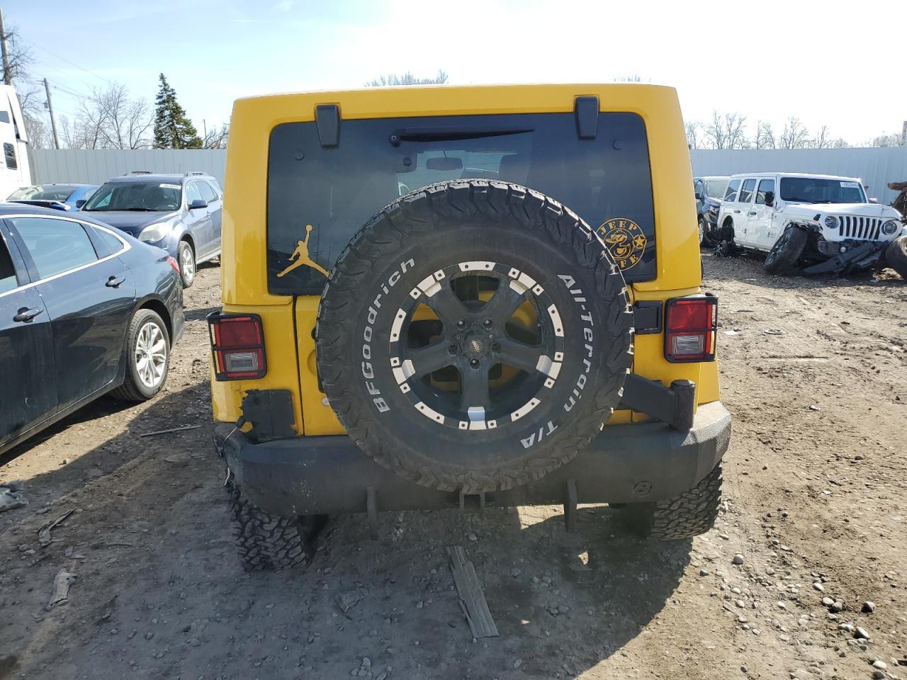 2015 JEEP WRANGLER U - Фото 6