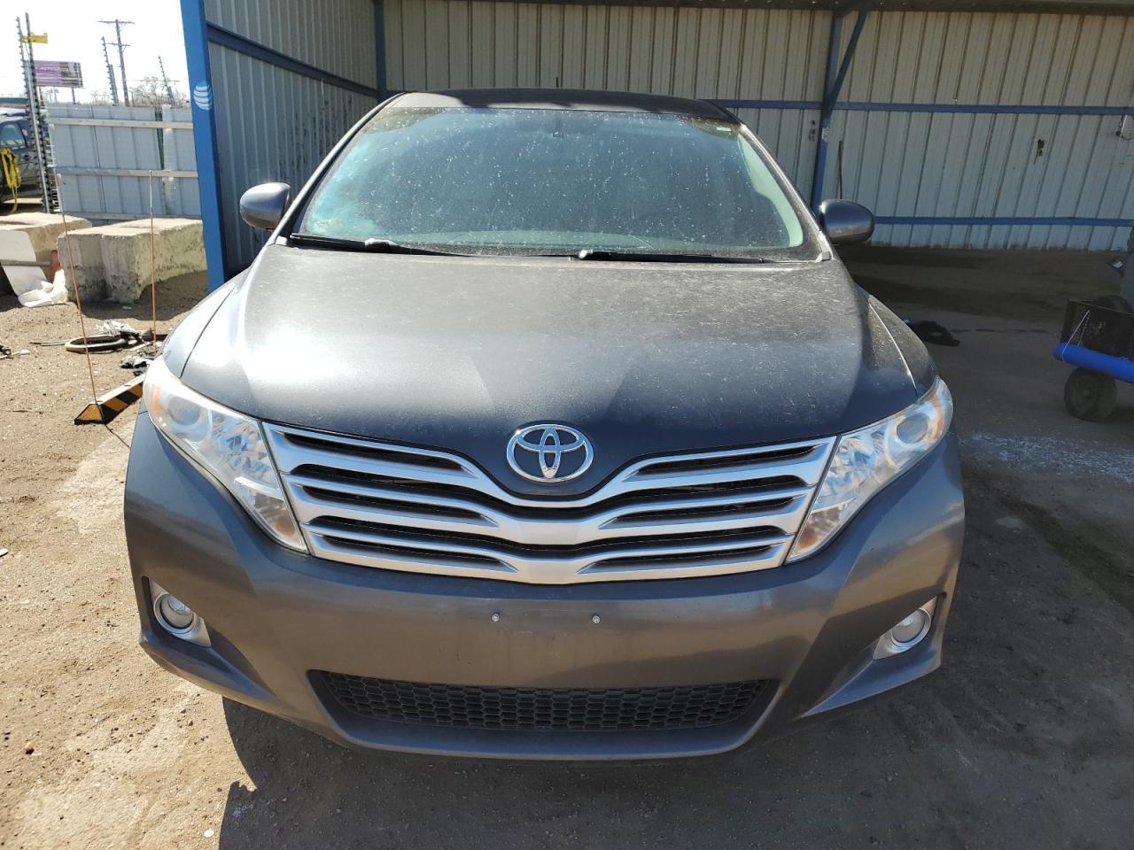 2011 TOYOTA VENZA - Фото 5