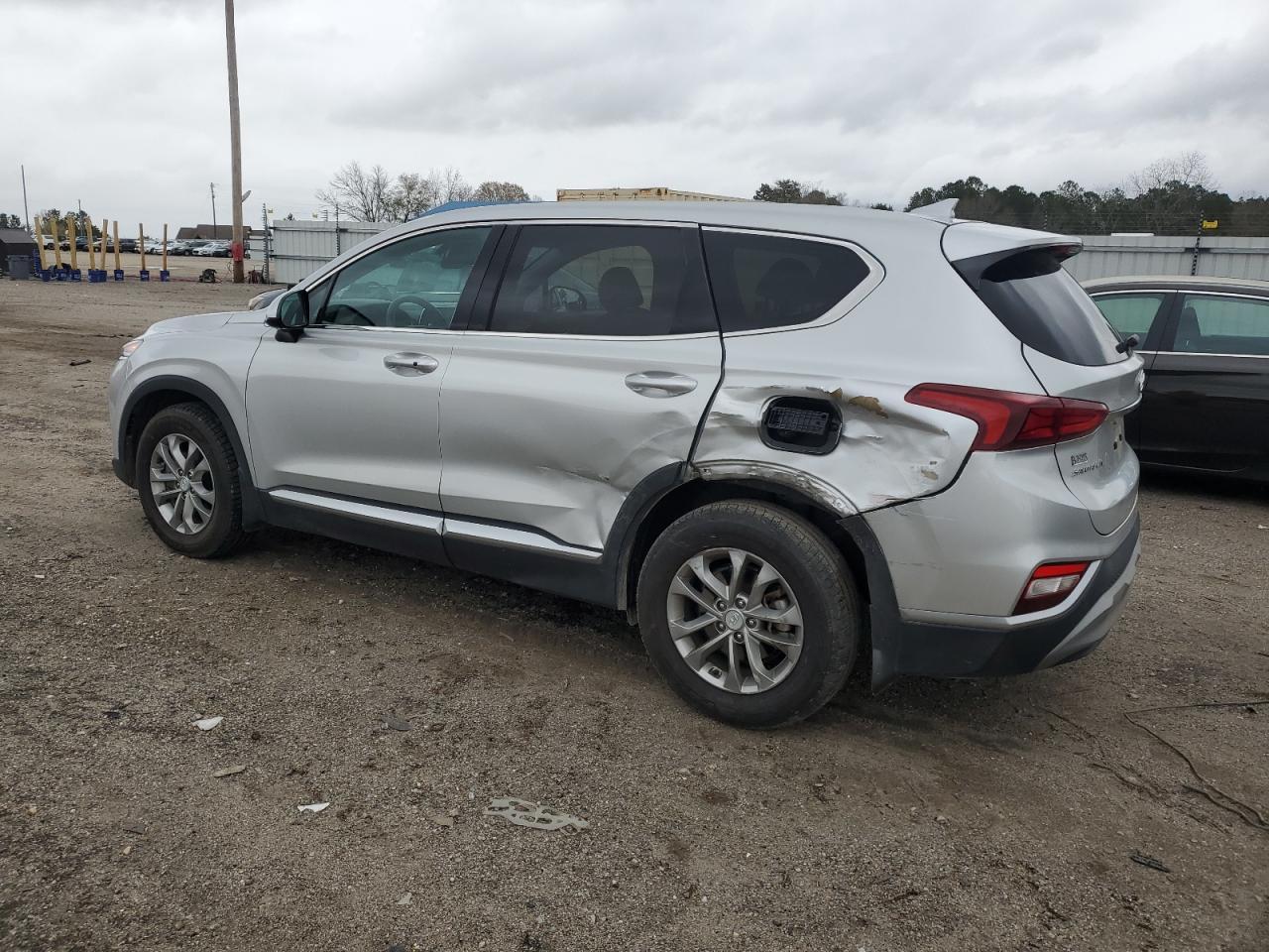 2020 HYUNDAI SANTA FE S - Image 2
