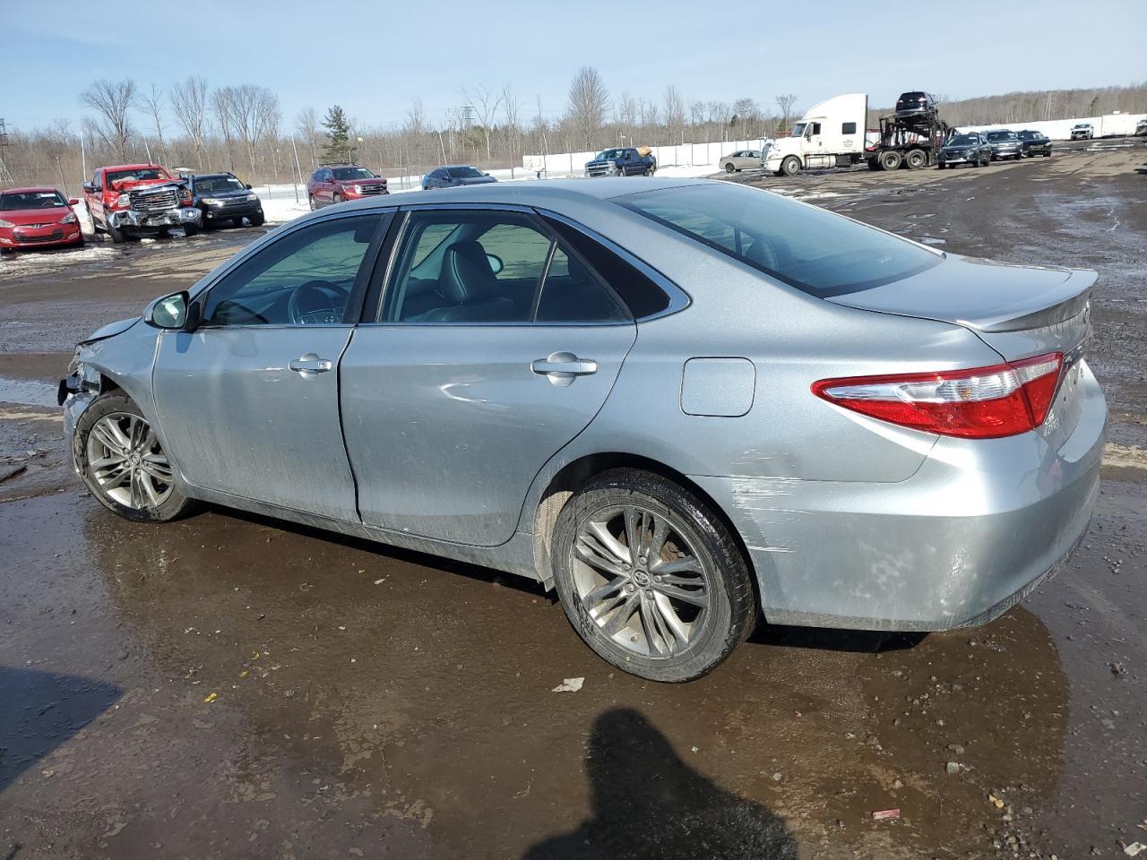 2016 TOYOTA CAMRY LE - Фото 2