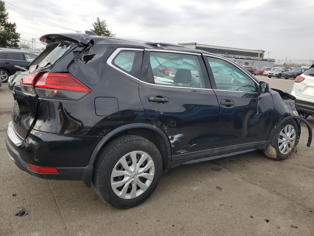 2017 NISSAN ROGUE S - Фото 3