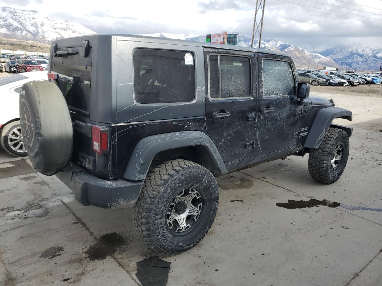 2010 JEEP WRANGLER U - Image 3