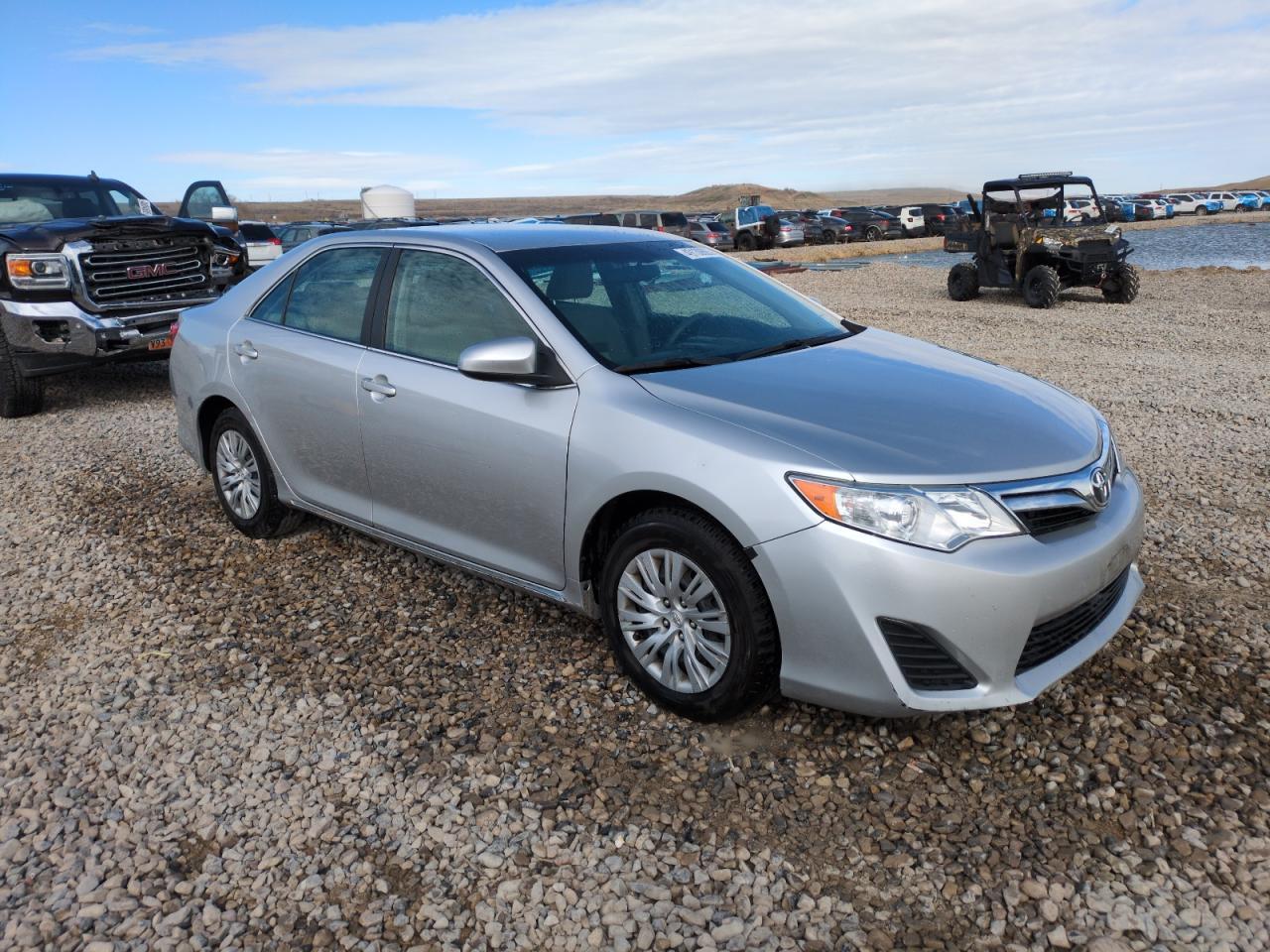 2014 TOYOTA CAMRY L - Фото 4