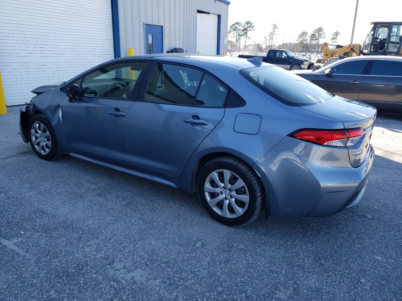 2021 TOYOTA COROLLA LE - Фото 2
