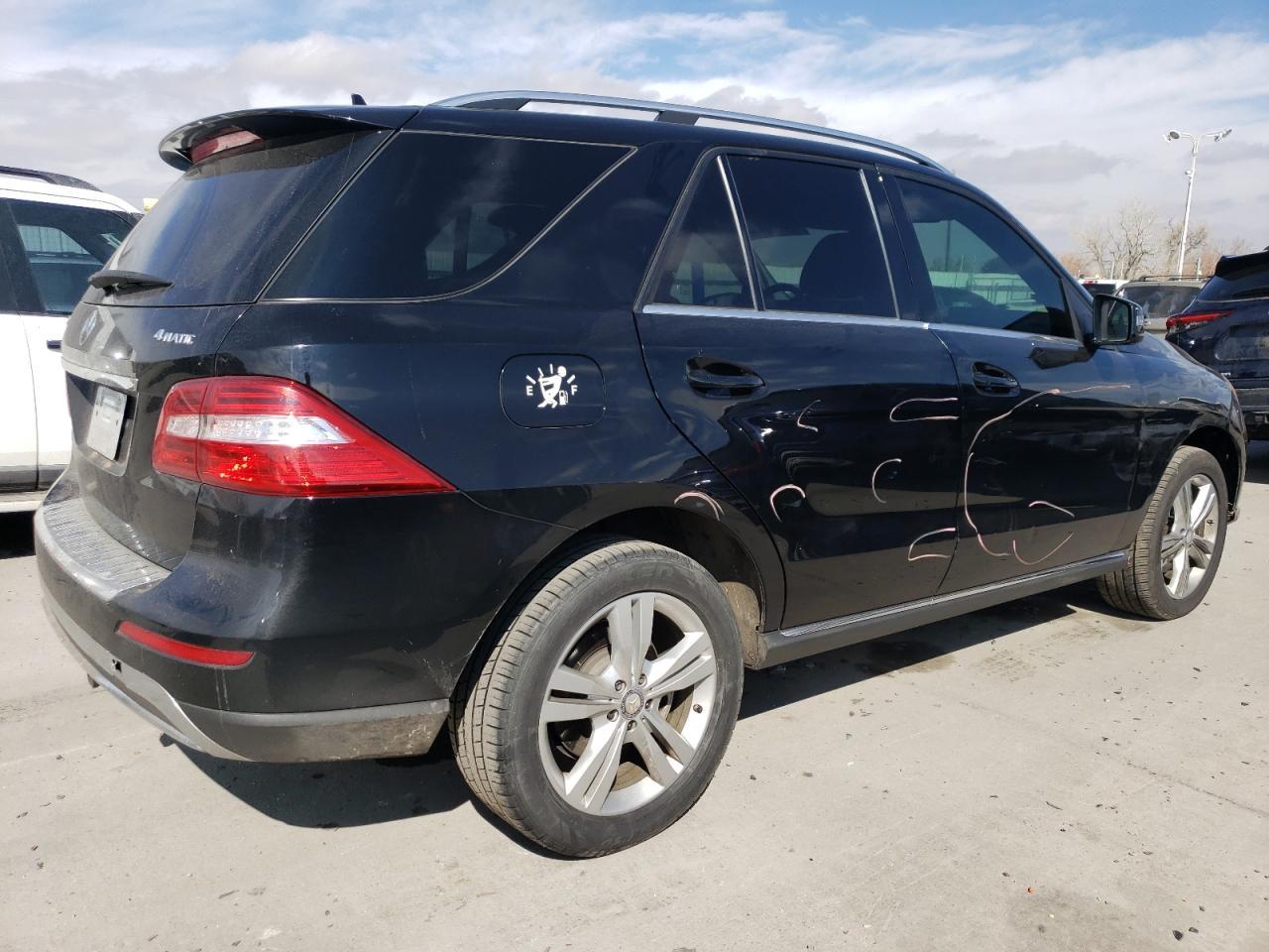 2015 MERCEDES-BENZ ML 350 4MA - Image 3
