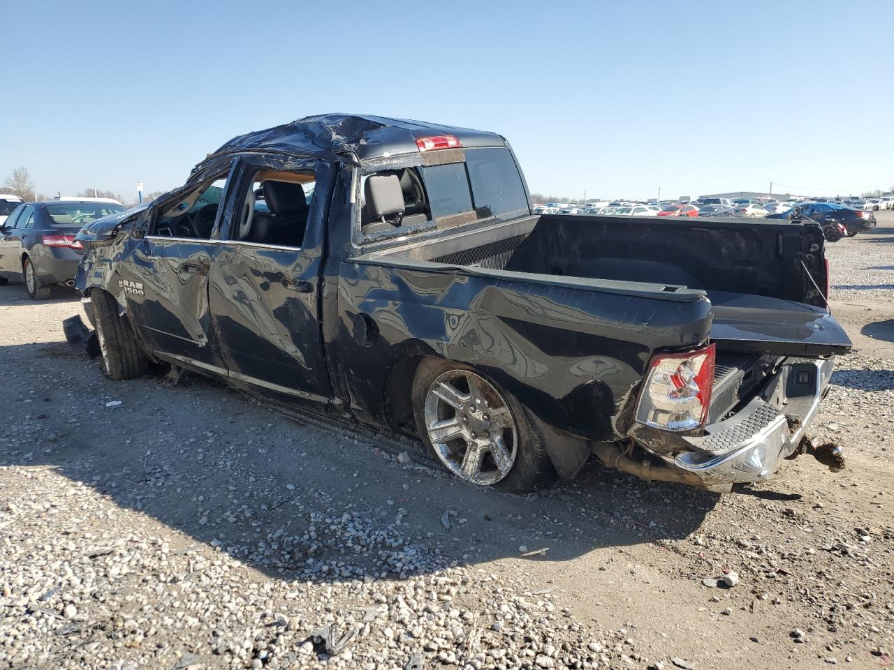 2017 RAM 1500 SLT - Image 2