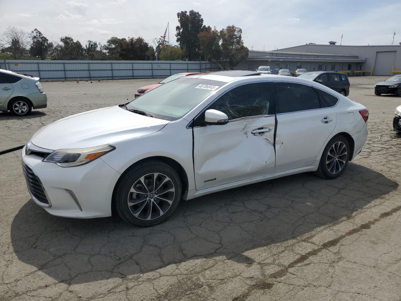 2016 TOYOTA AVALON HYB