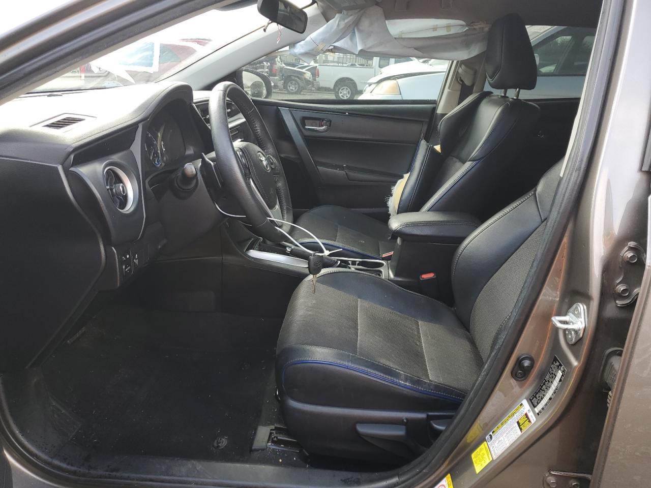 2018 TOYOTA COROLLA L - Image 7
