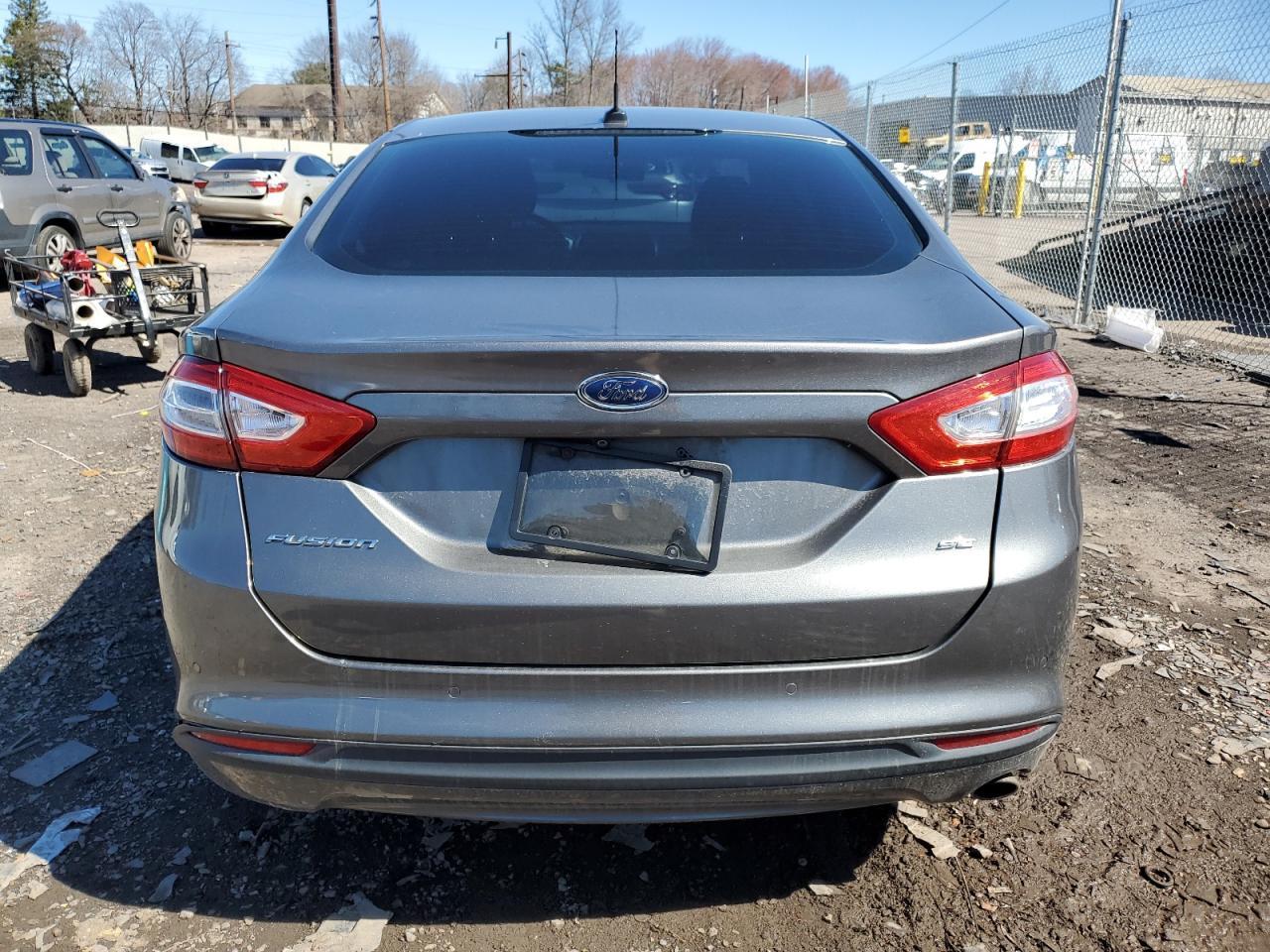 2013 FORD FUSION SE - Image 6