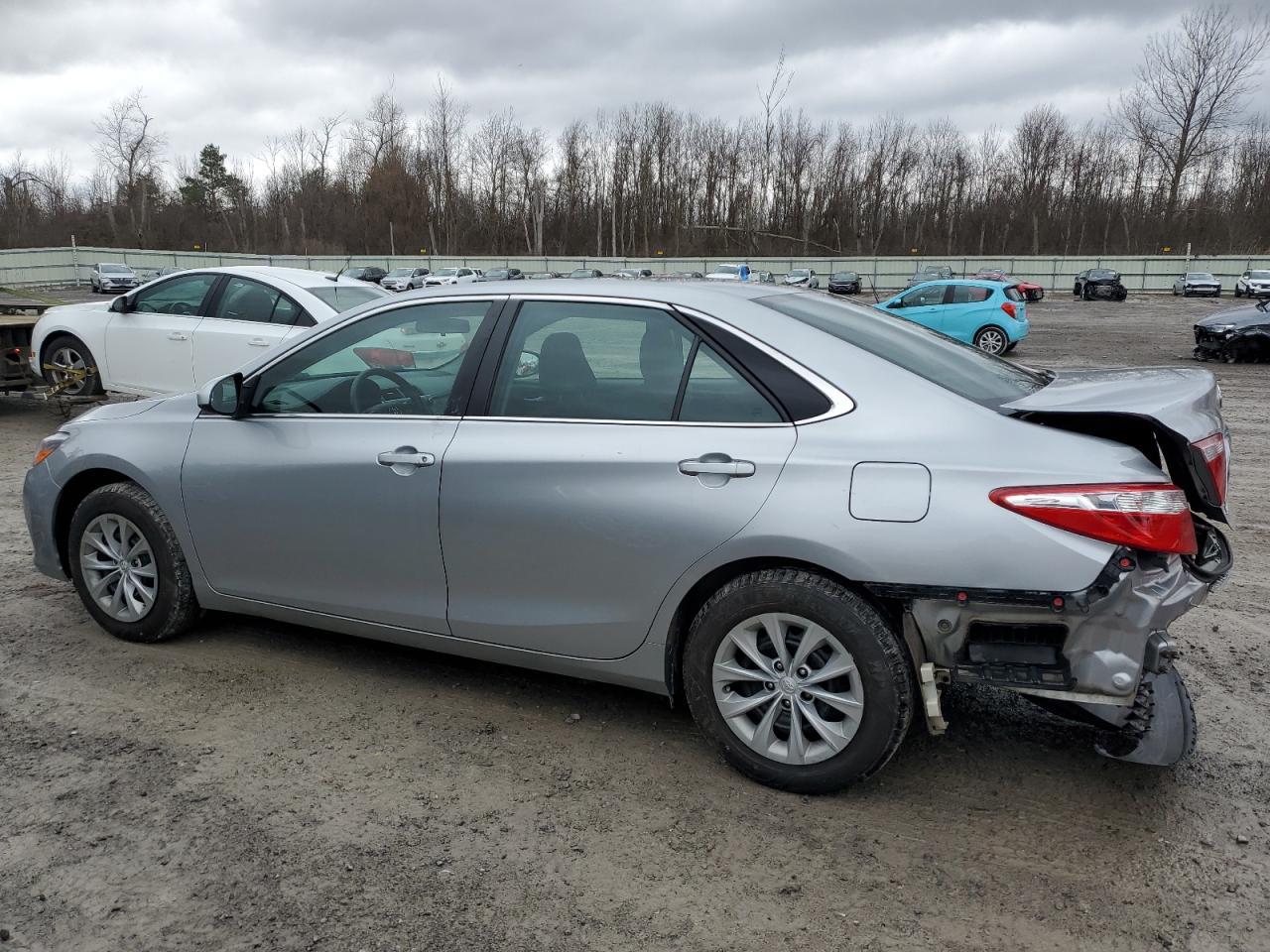 2017 TOYOTA CAMRY LE - Image 2