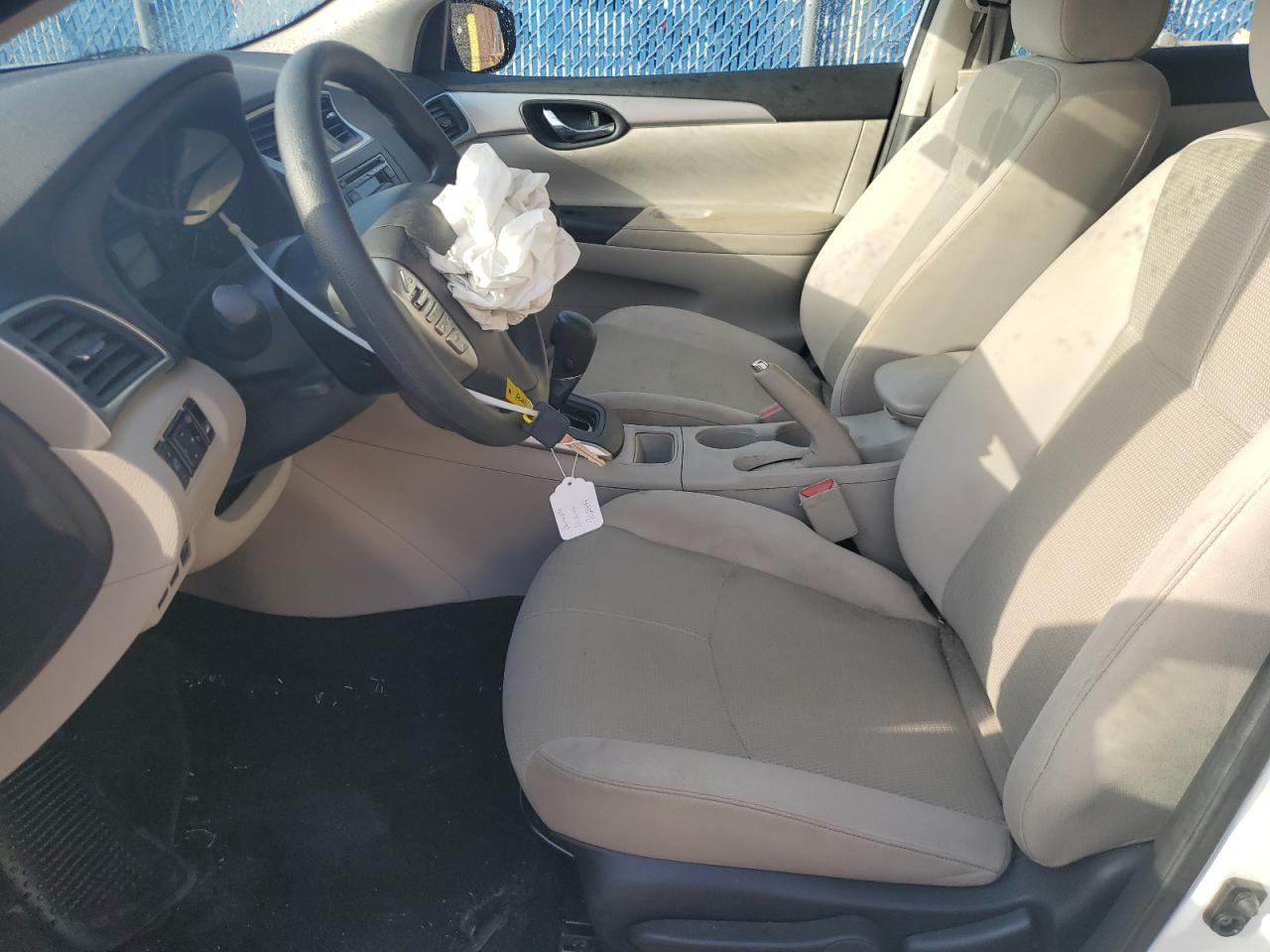 2016 NISSAN SENTRA S - Фото 7