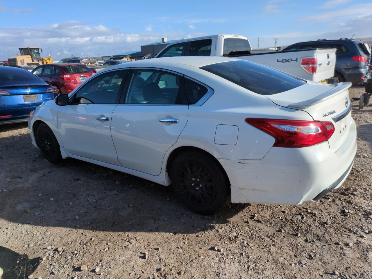 2017 NISSAN ALTIMA 2.5 - Фото 2