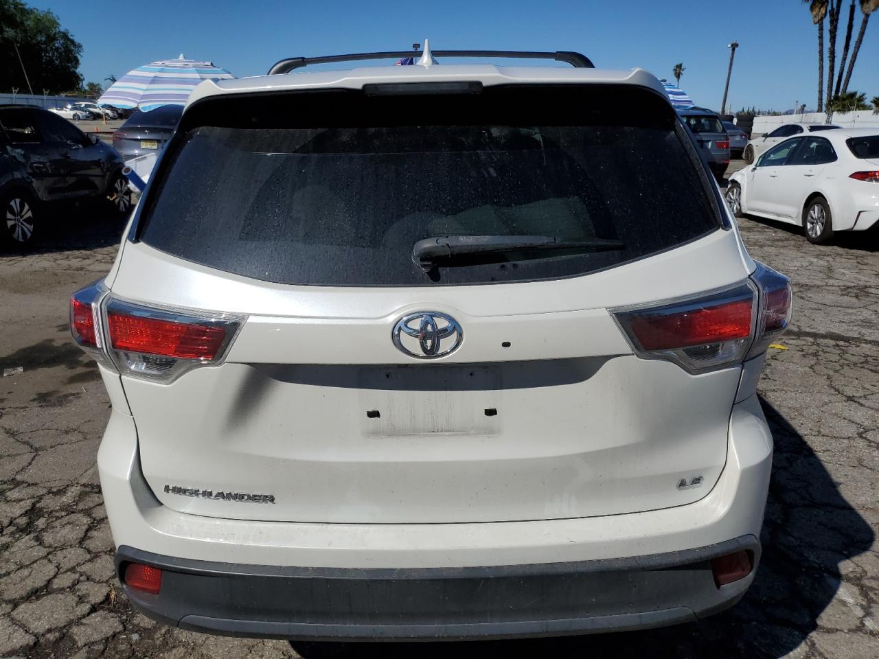 2015 TOYOTA HIGHLANDER - Фото 6