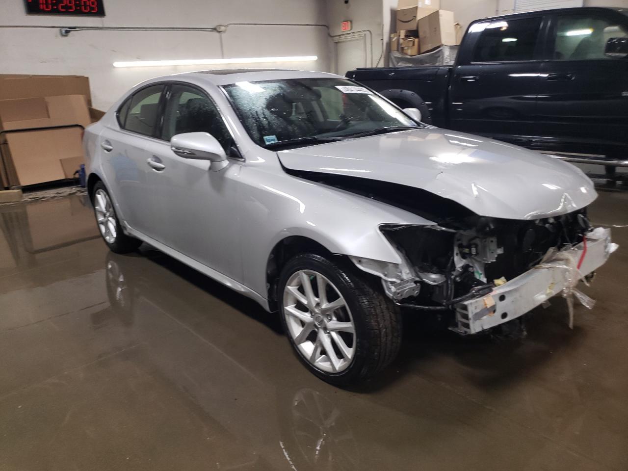 2011 LEXUS IS 250 - Image 4
