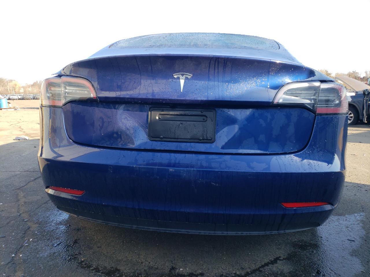 2022 TESLA MODEL 3 - Фото 6