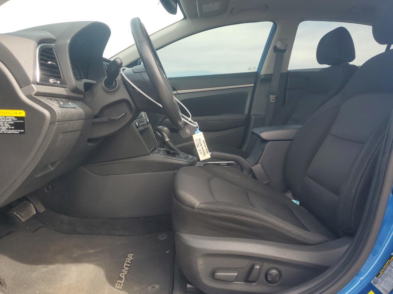 2017 HYUNDAI ELANTRA SE - Image 7