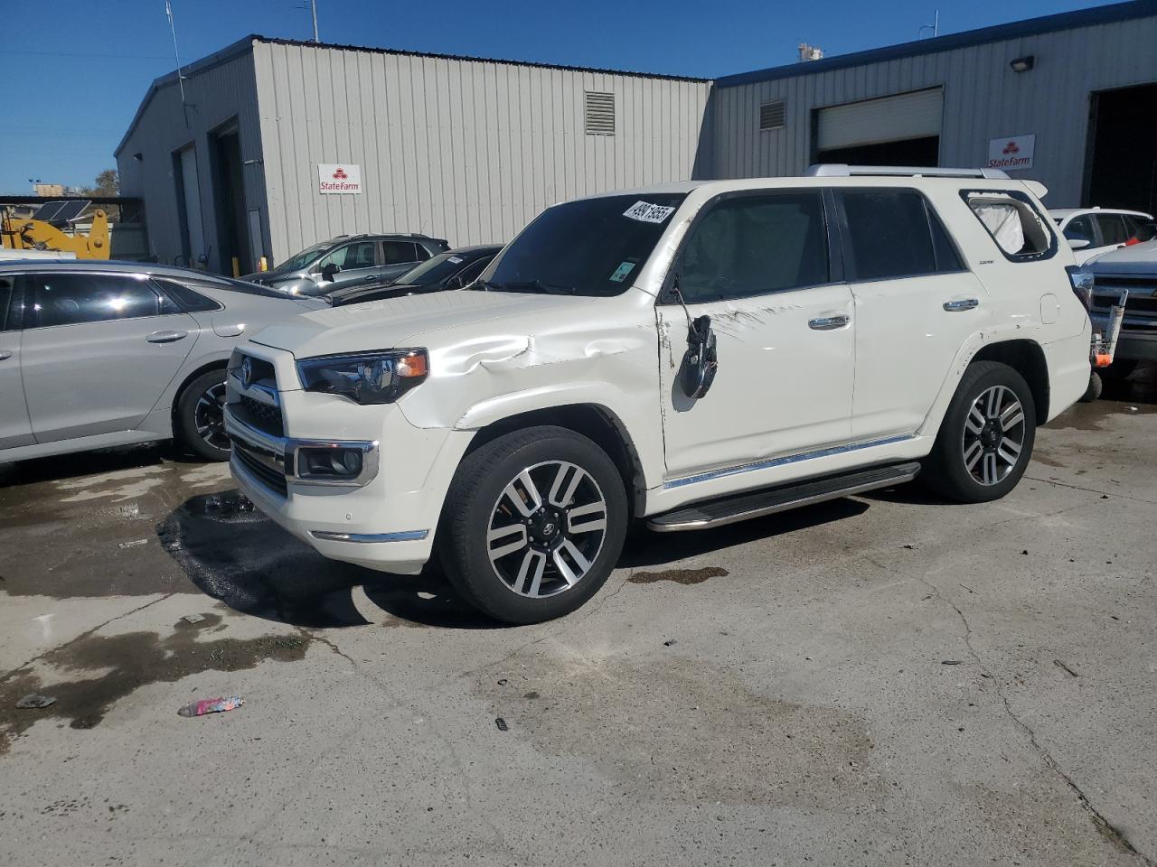 2018 TOYOTA 4RUNNER SR