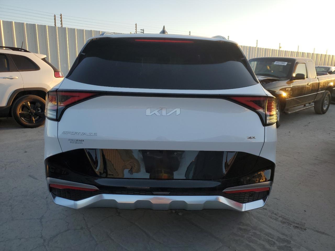 2023 KIA SPORTAGE S - Фото 6