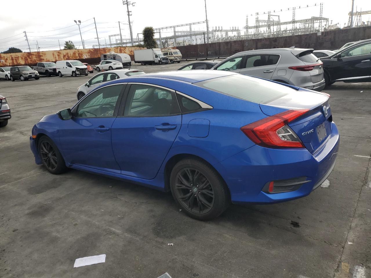 2016 HONDA CIVIC LX - Фото 2