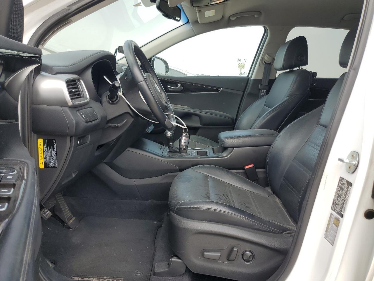 2017 KIA SORENTO LX - Image 7