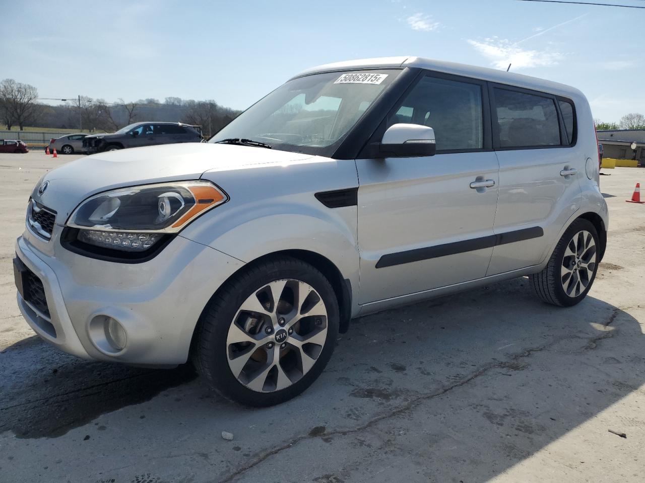 2013 KIA SOUL +