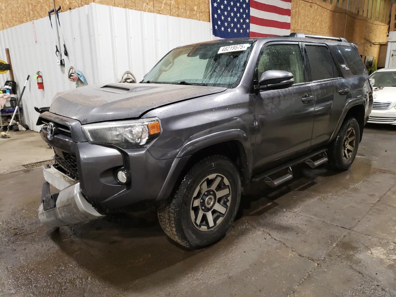 2020 TOYOTA 4RUNNER SR