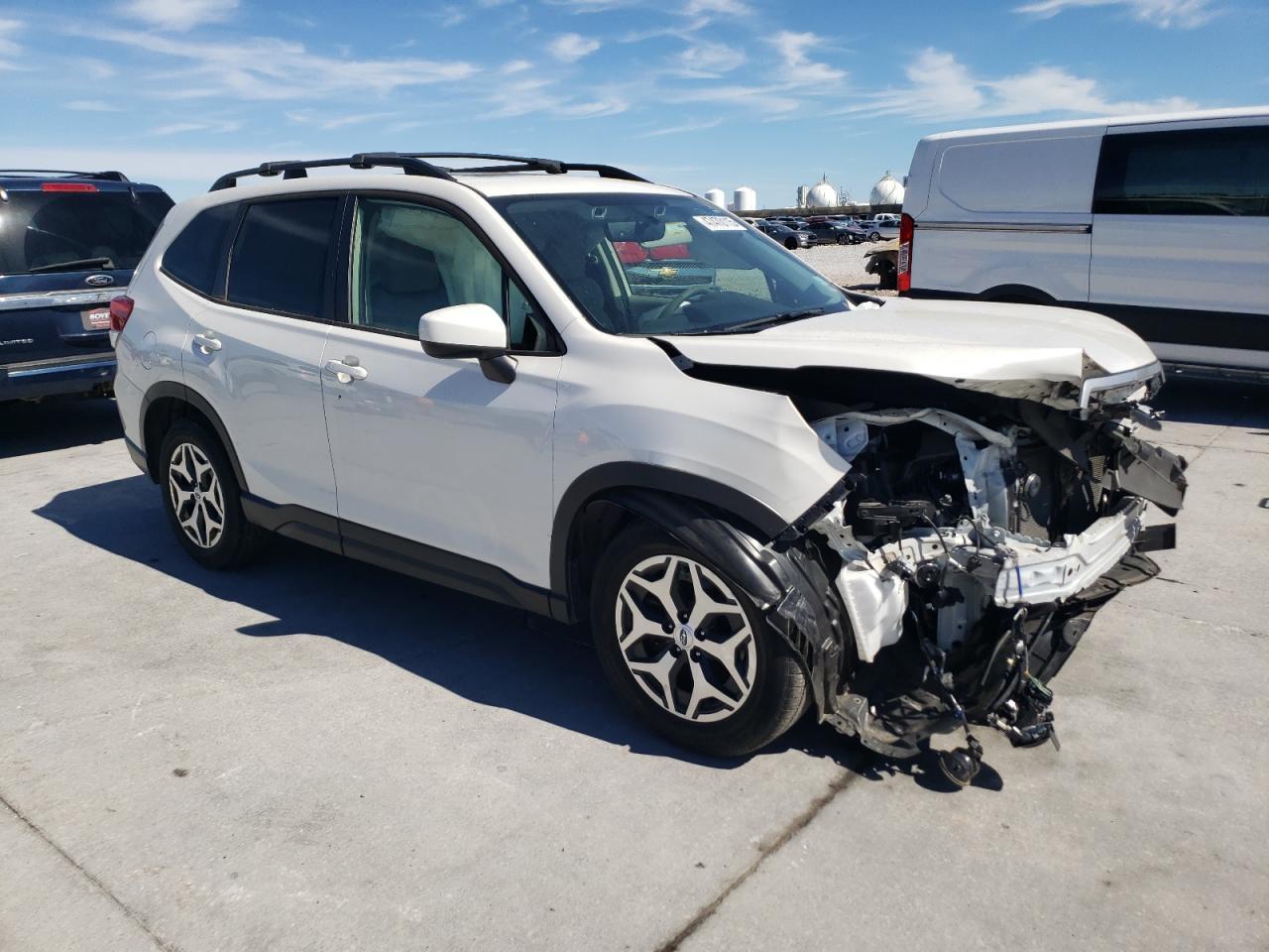 2021 SUBARU FORESTER P - Фото 4