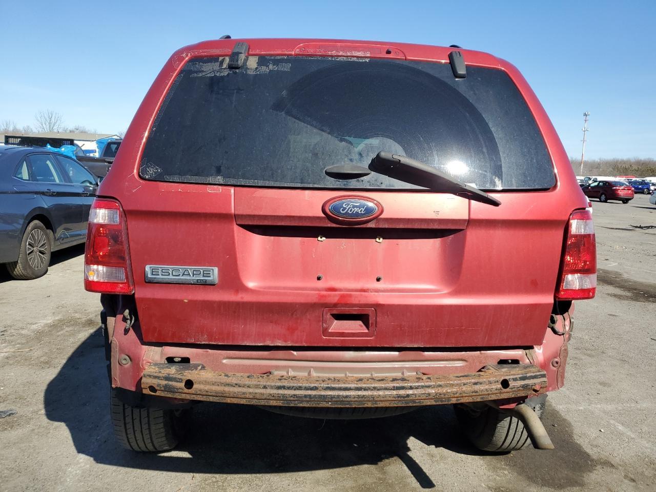 2012 FORD ESCAPE XLT - Image 6