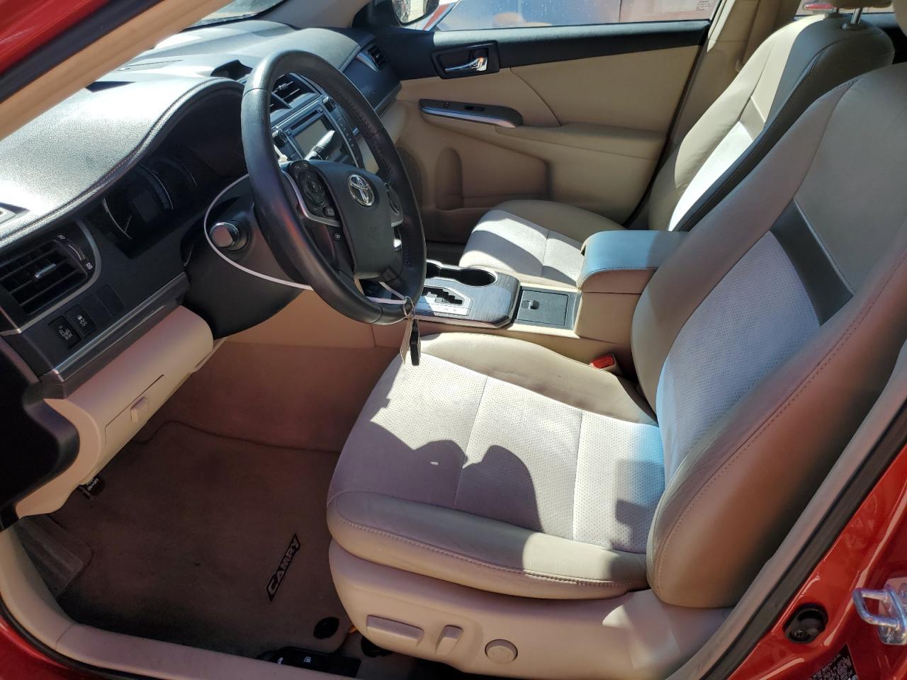 2012 TOYOTA CAMRY HYBR - Фото 7