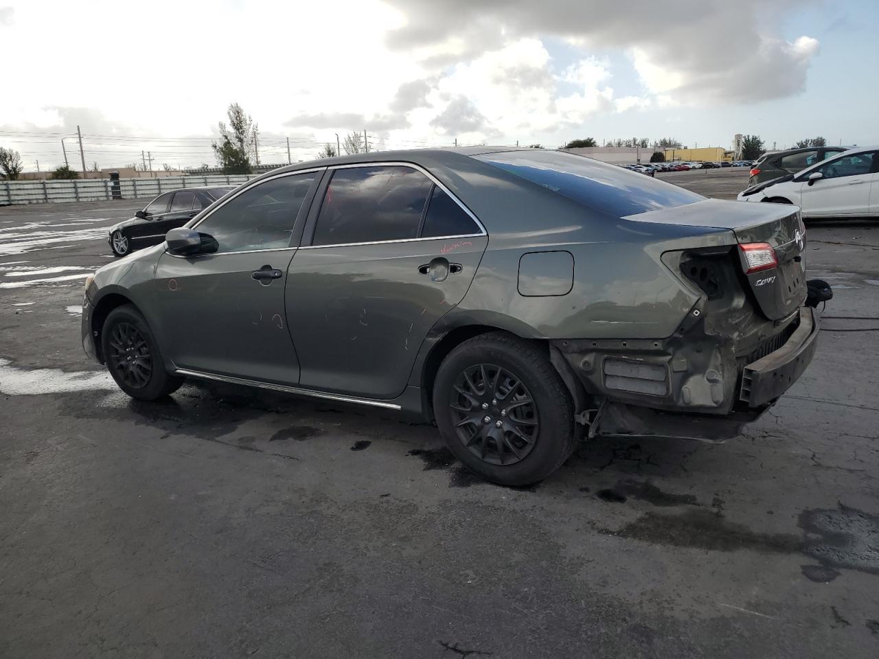 2012 TOYOTA CAMRY BASE - Фото 2