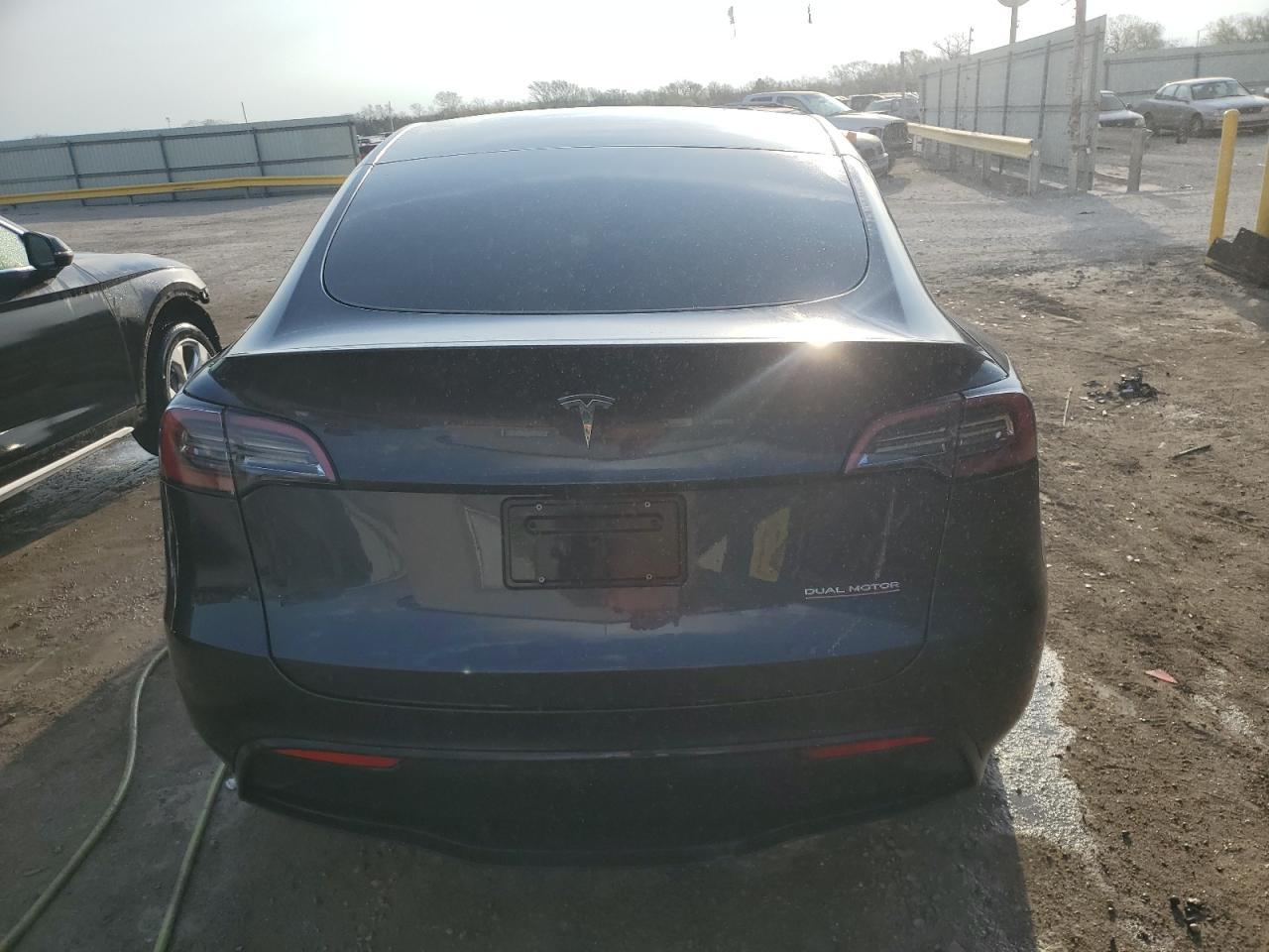 2024 TESLA MODEL Y - Image 6