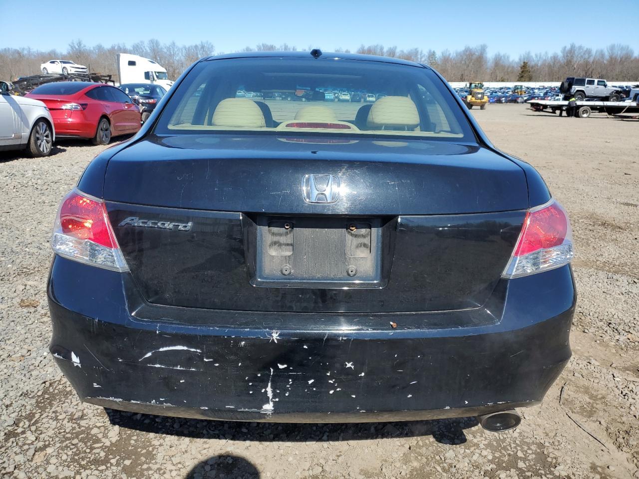 2010 HONDA ACCORD EXL - Image 6
