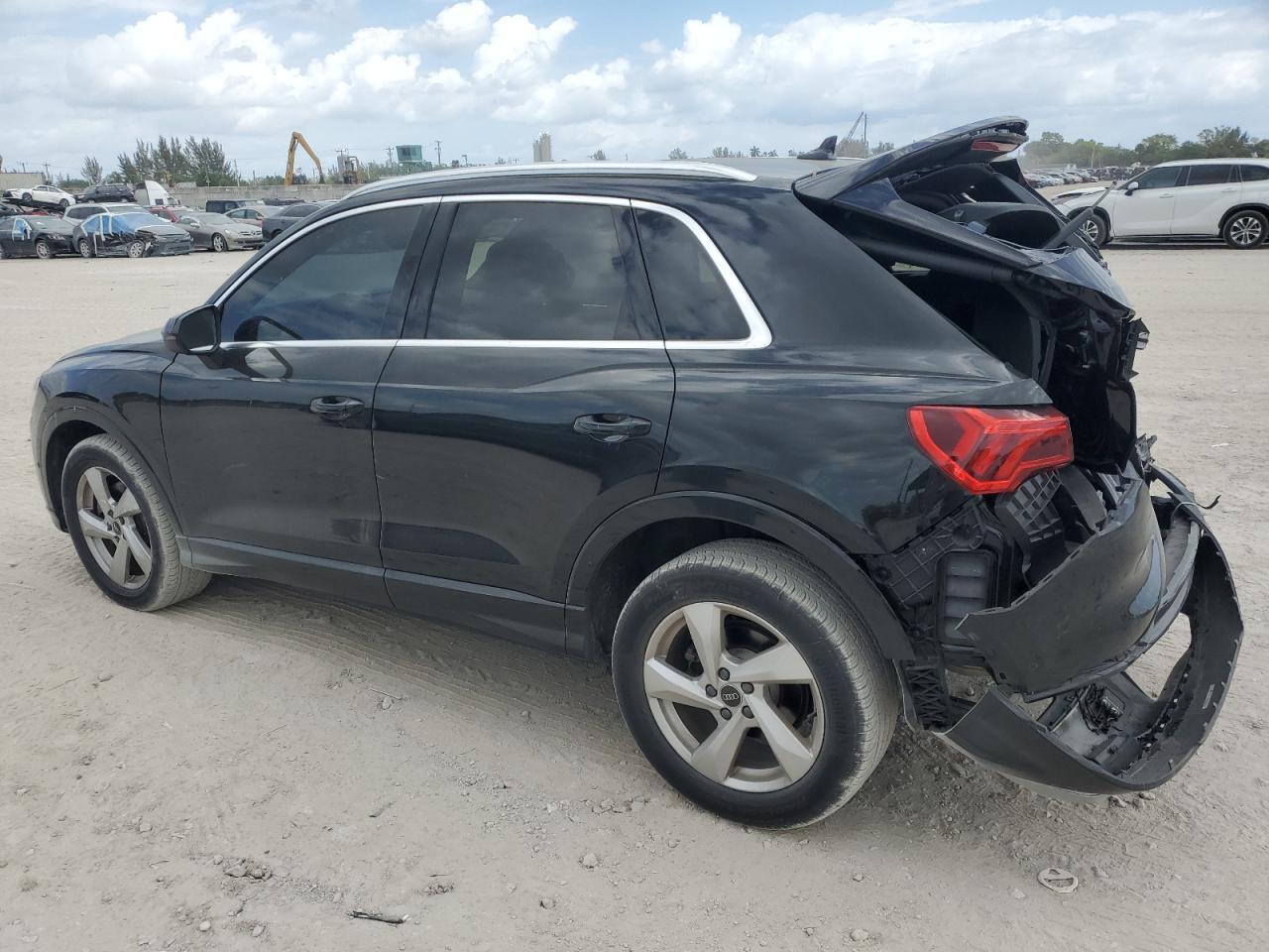 2021 AUDI Q3 PREMIUM - Image 2