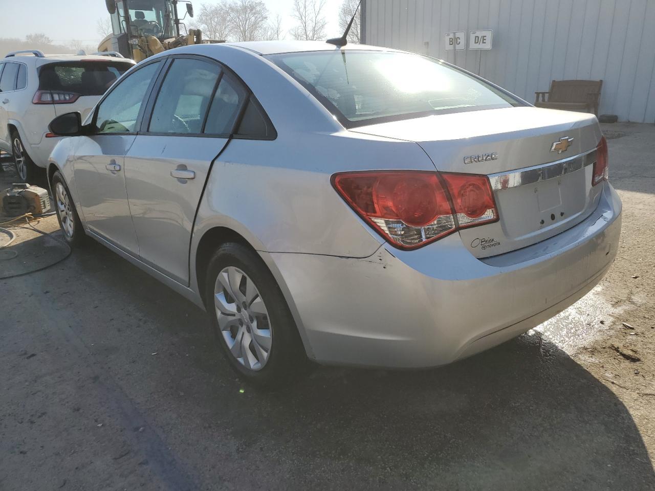 2014 CHEVROLET CRUZE LS - Image 2