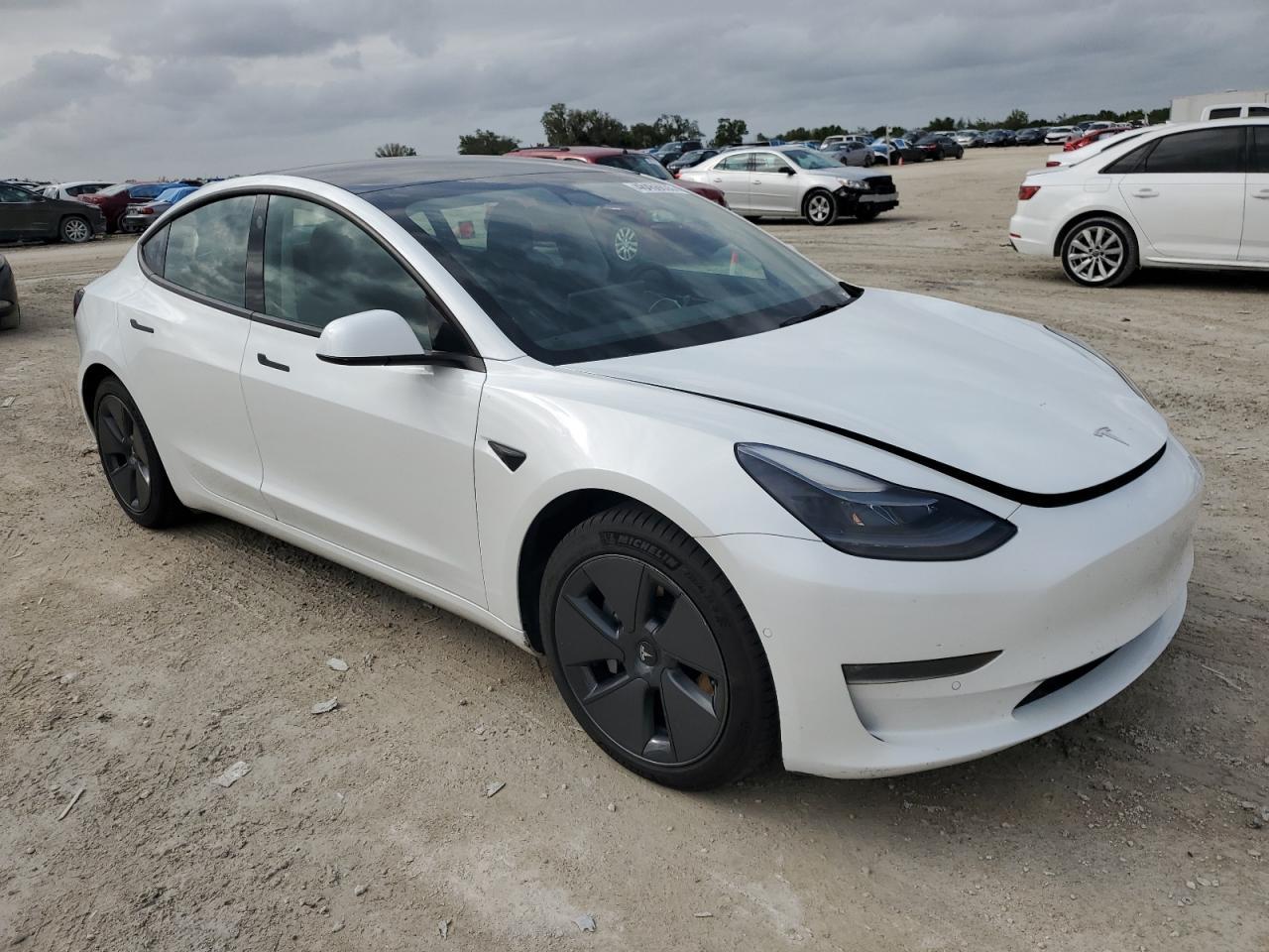 2022 TESLA MODEL 3 - Image 4