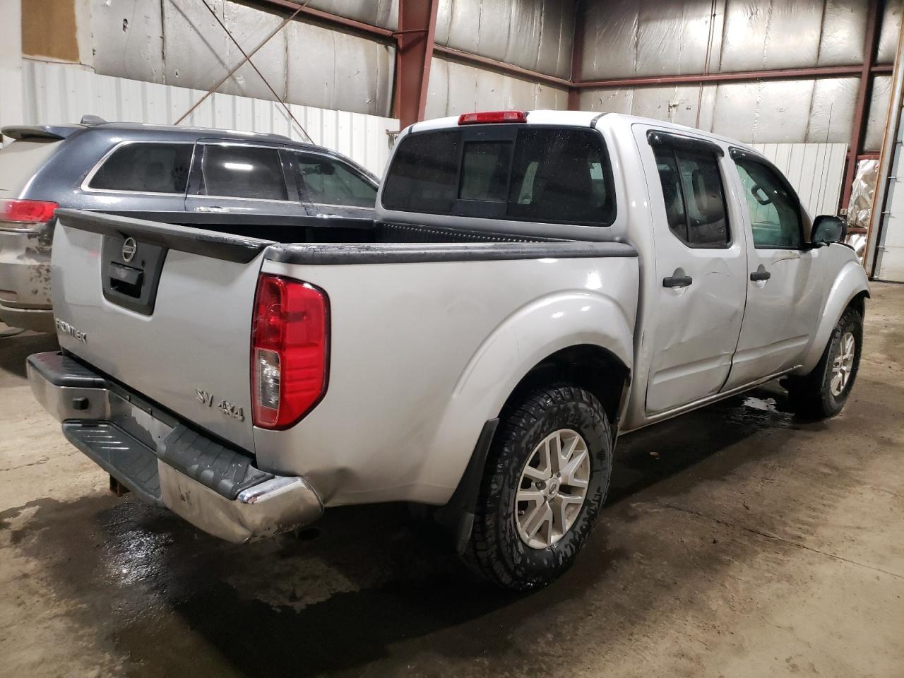 2019 NISSAN FRONTIER S - Фото 3