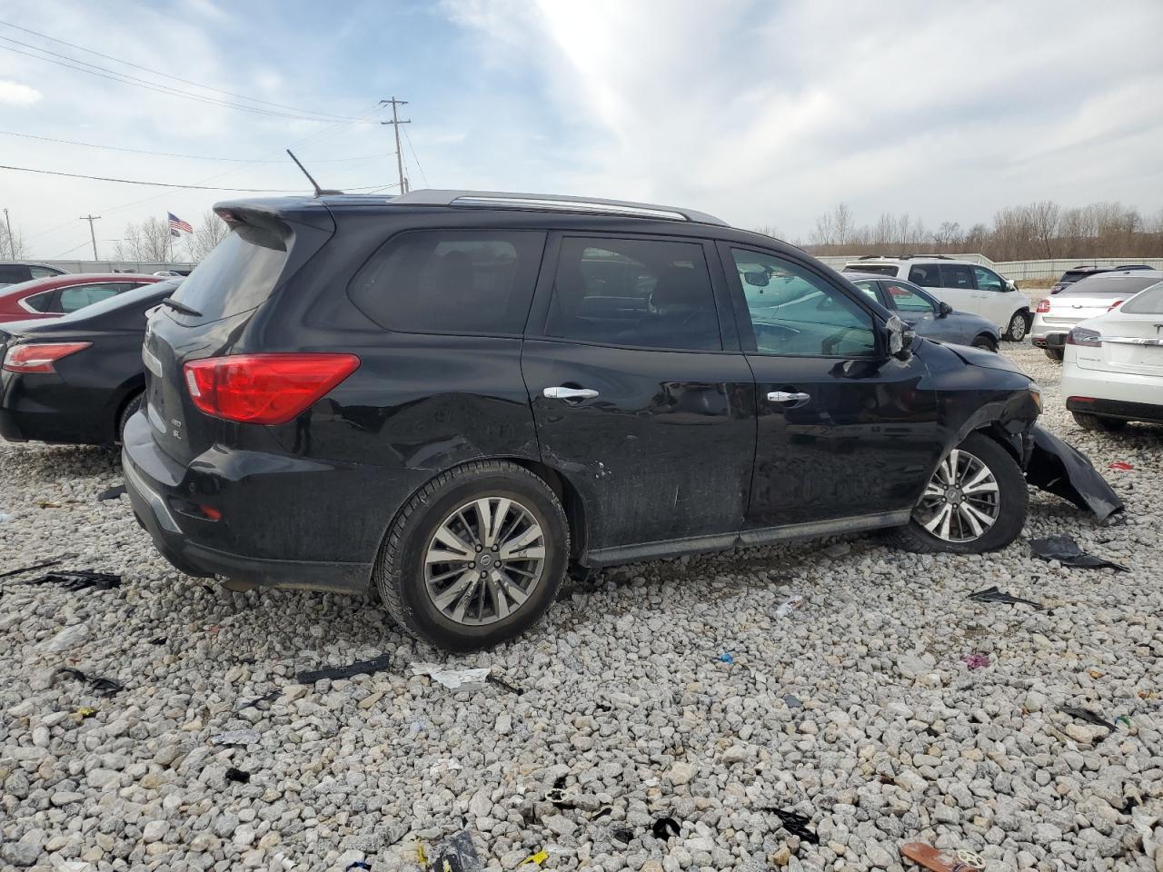2018 NISSAN PATHFINDER - Image 3