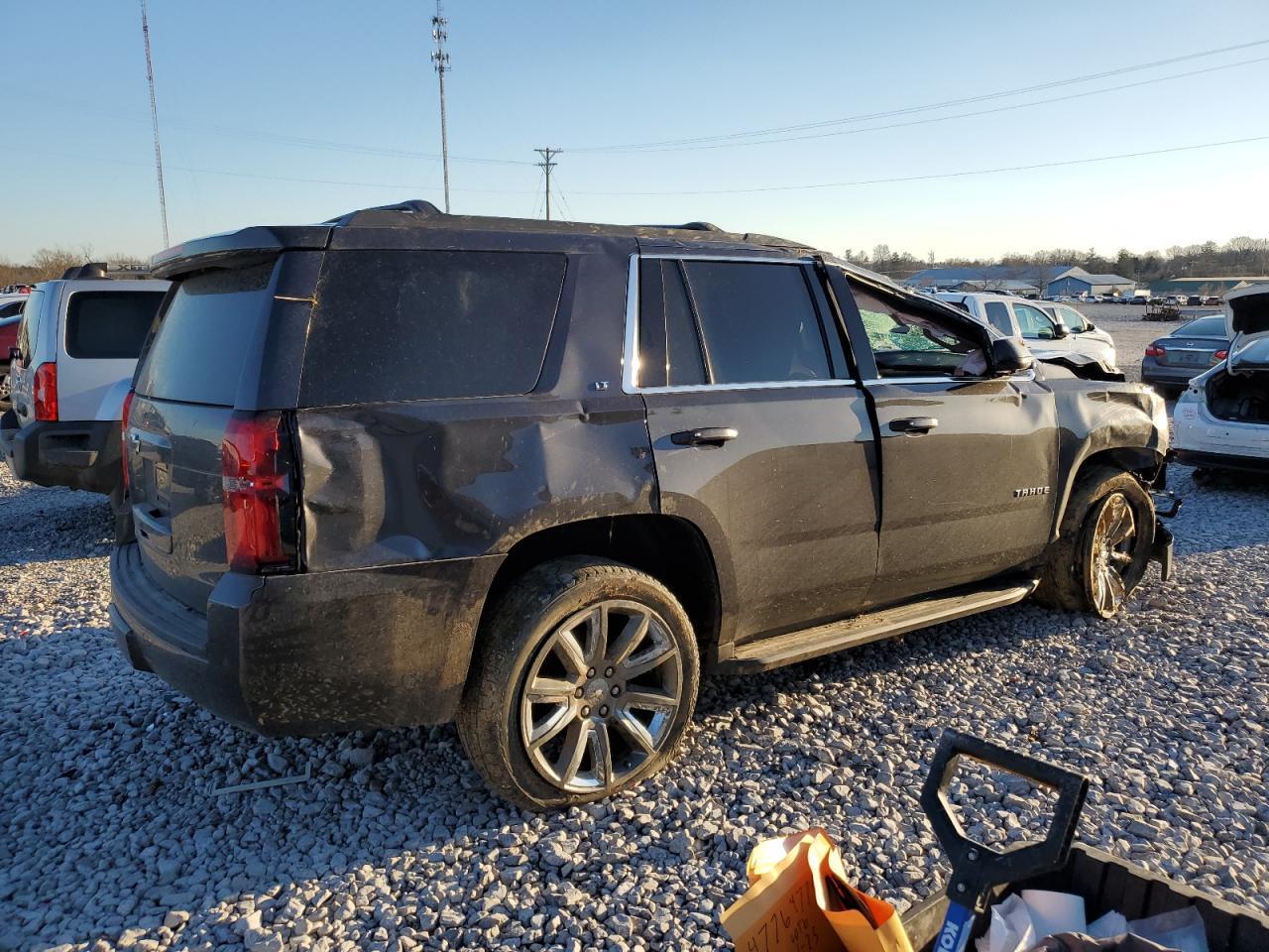 2017 CHEVROLET TAHOE K150 - Image 3