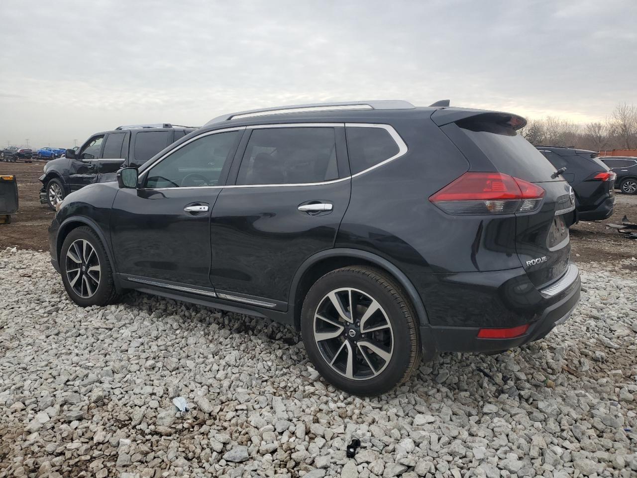 2018 NISSAN ROGUE S - Фото 2