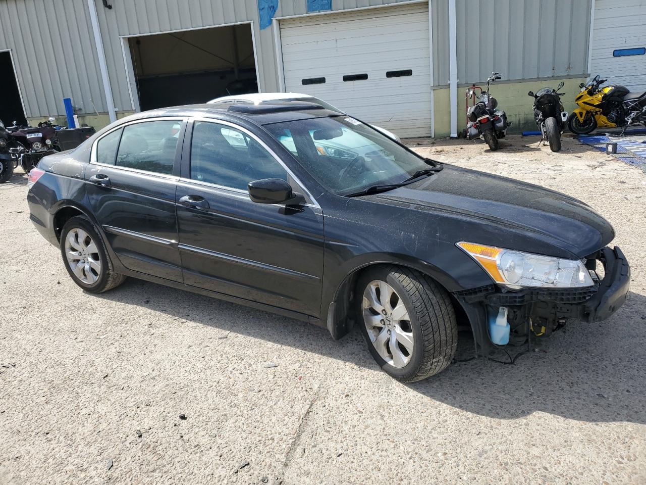 2010 HONDA ACCORD EXL - Image 4