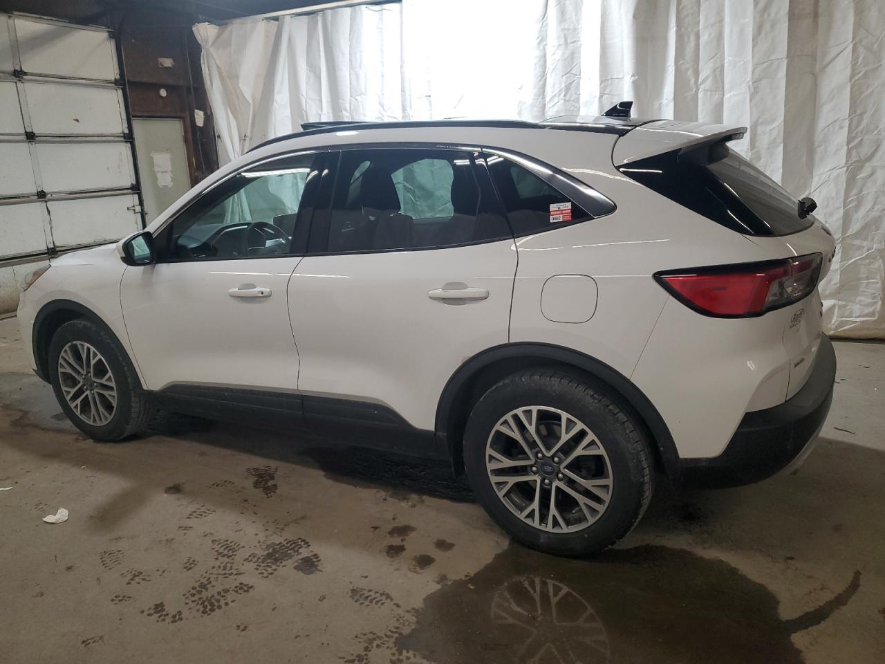 2020 FORD ESCAPE SEL - Image 2