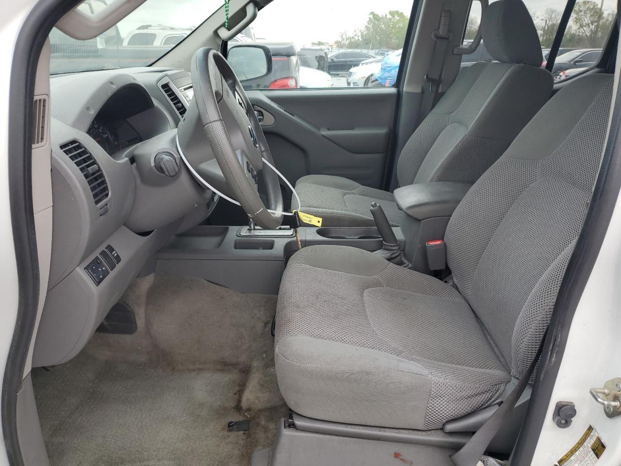 2017 NISSAN FRONTIER S - Image 7