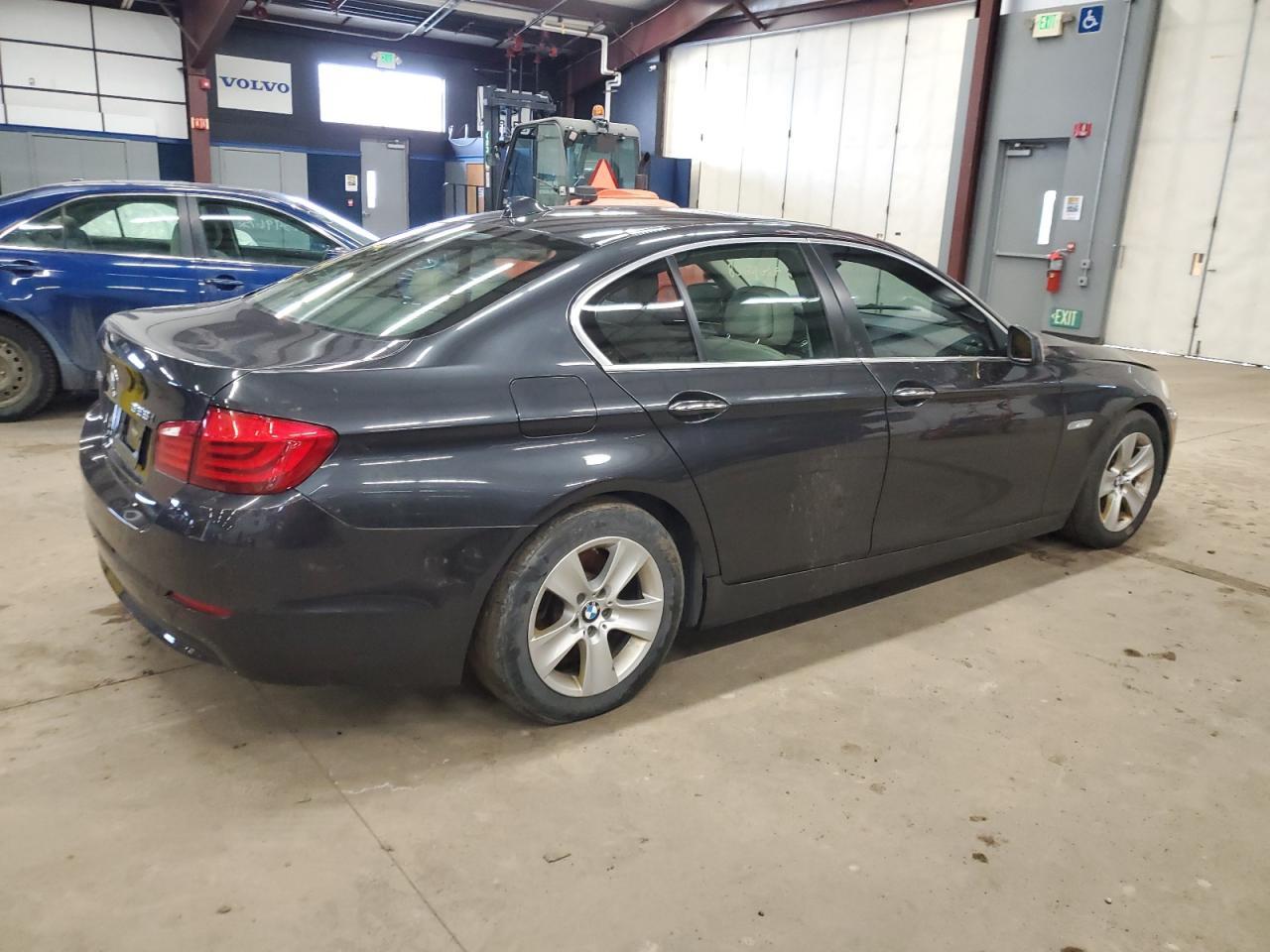 2013 BMW 528 XI - Фото 3