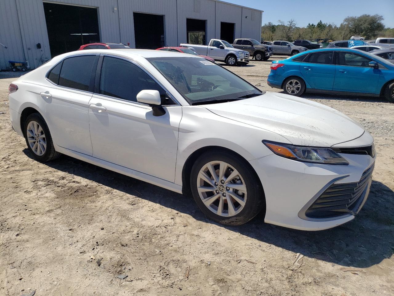 2024 TOYOTA CAMRY LE - Image 4
