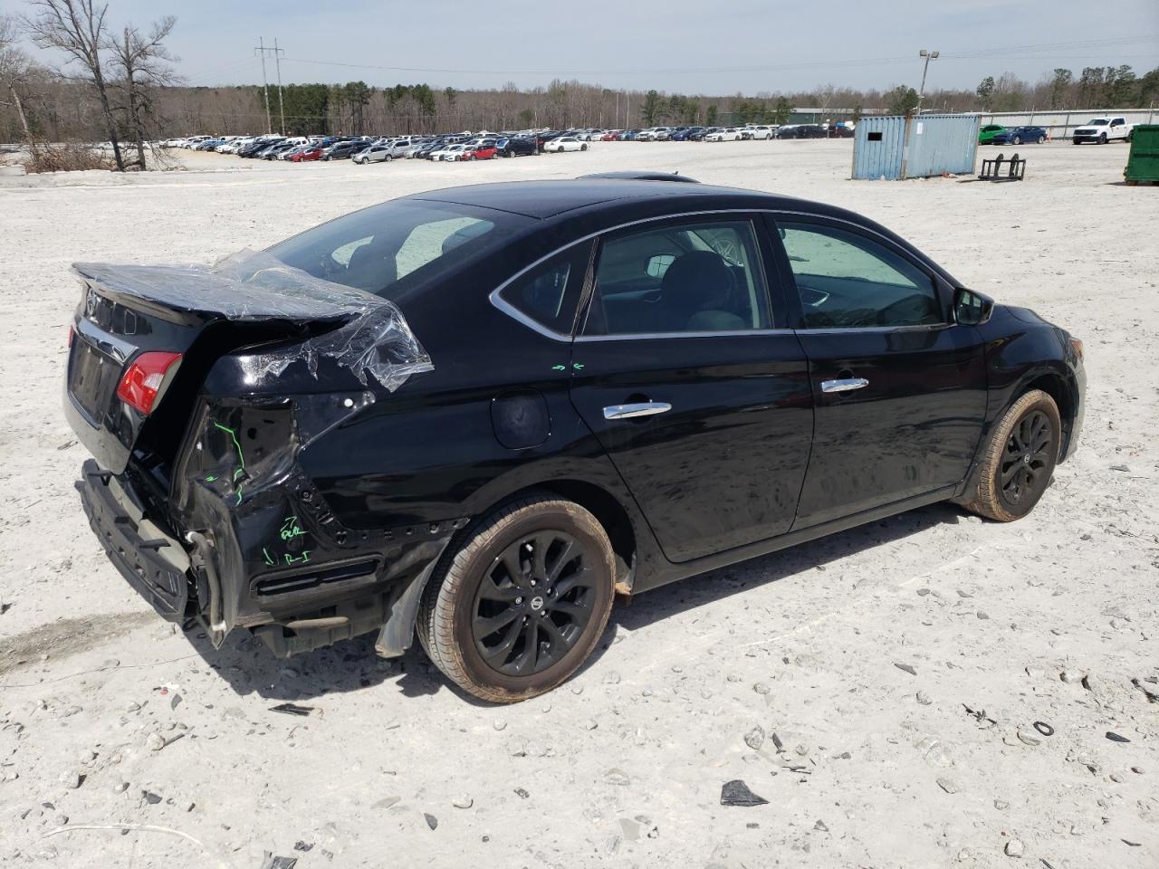 2018 NISSAN SENTRA S - Фото 3
