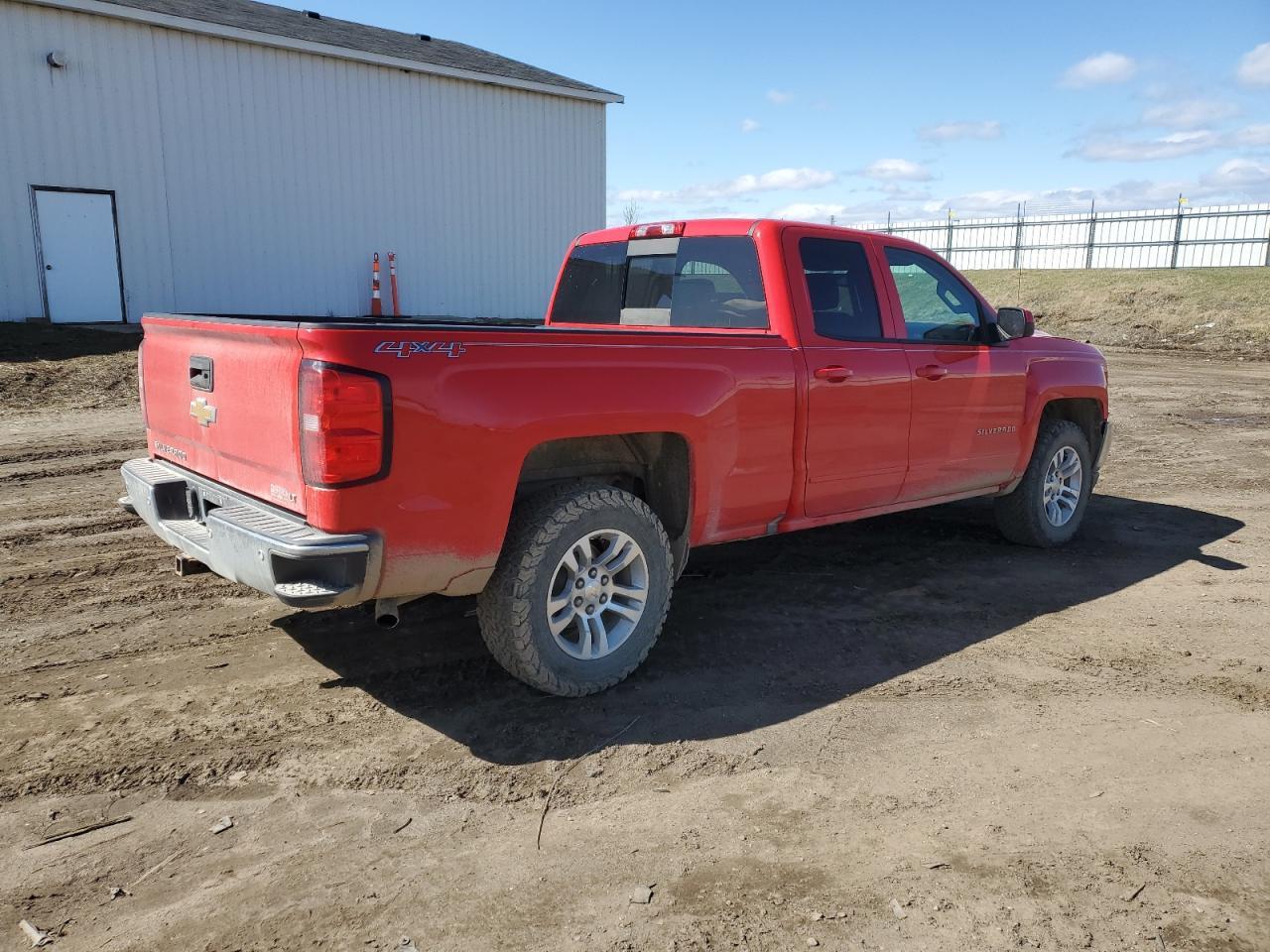 2016 CHEVROLET SILVERADO - Image 3