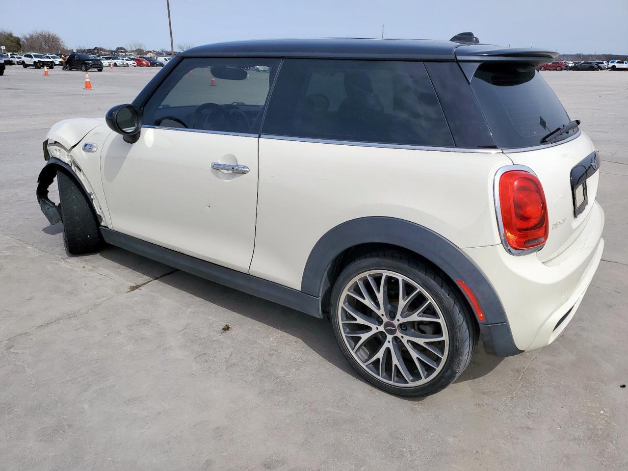 2017 MINI COOPER S - Image 2