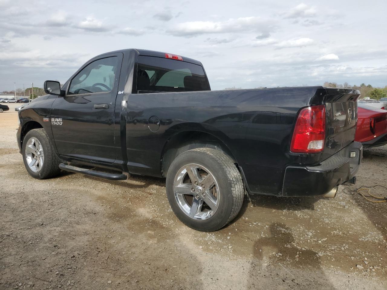 2015 RAM 1500 ST - Image 2